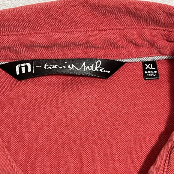 Travis Mathew Polo Shirt Mens XL Red Salmon 3 Button Pima Cotton Blend Golf - Picture 2 of 8